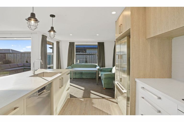 Photo of property in 1 Fry Place, Rolleston, 7614