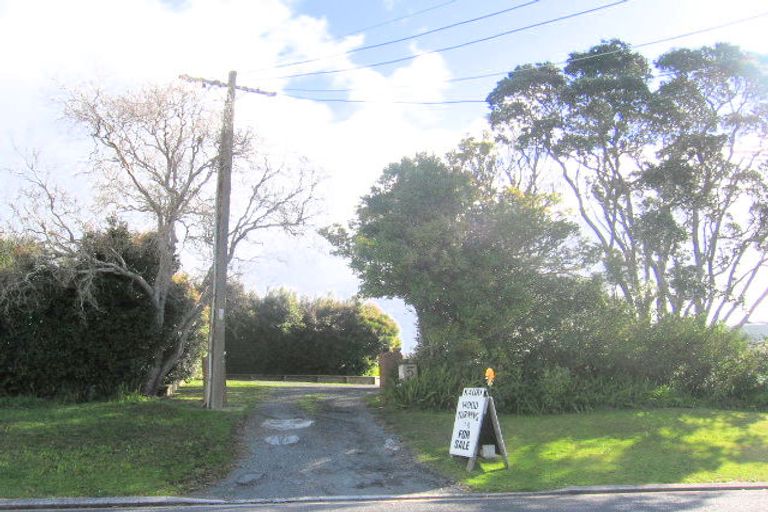 Photo of property in 2 Pah Road, Onerahi, Whangarei, 0110