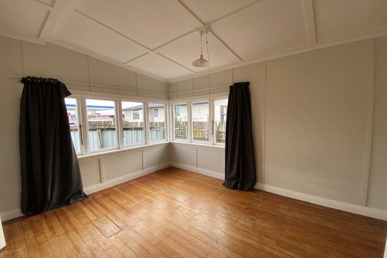 Photo of property in 4 Grandview Road, Nawton, Hamilton, 3200