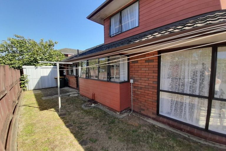 Photo of property in 1/133 Whitford Road, Somerville, Auckland, 2014