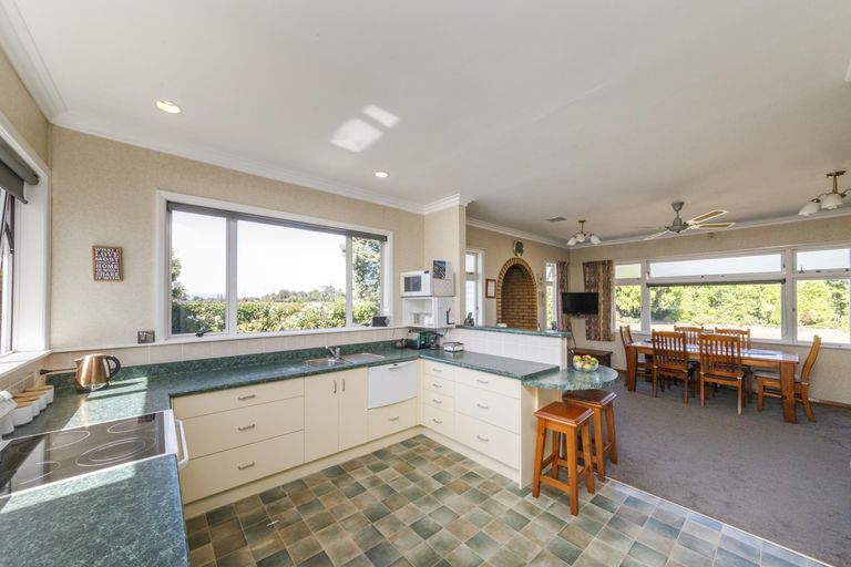 Photo of property in 21 Highland View Drive, Tokomaru, Palmerston North, 4474