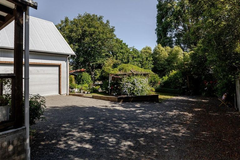 Photo of property in 33 Rexwood Street, Carterton, 5713