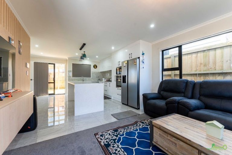 Photo of property in 41a Scotts Road, Manurewa East, Auckland, 2102