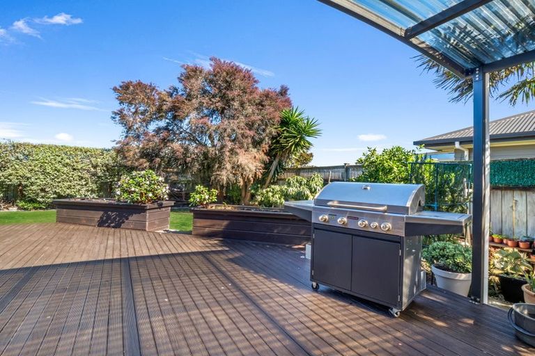 Photo of property in 3 Bouvardia Avenue, Milson, Palmerston North, 4414