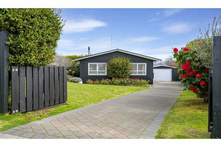 Photo of property in 65 Richmond Avenue, Richmond Heights, Taupo, 3330