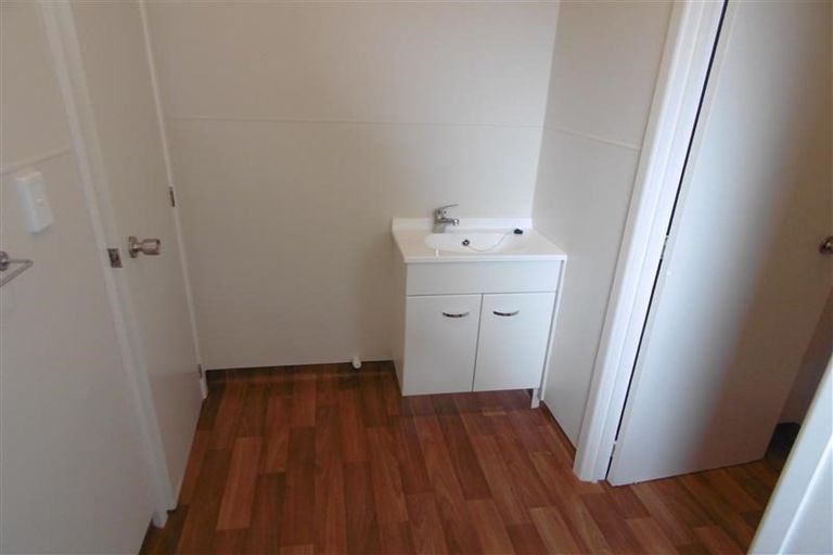 Photo of property in 3 Govett Avenue, Frankleigh Park, New Plymouth, 4310