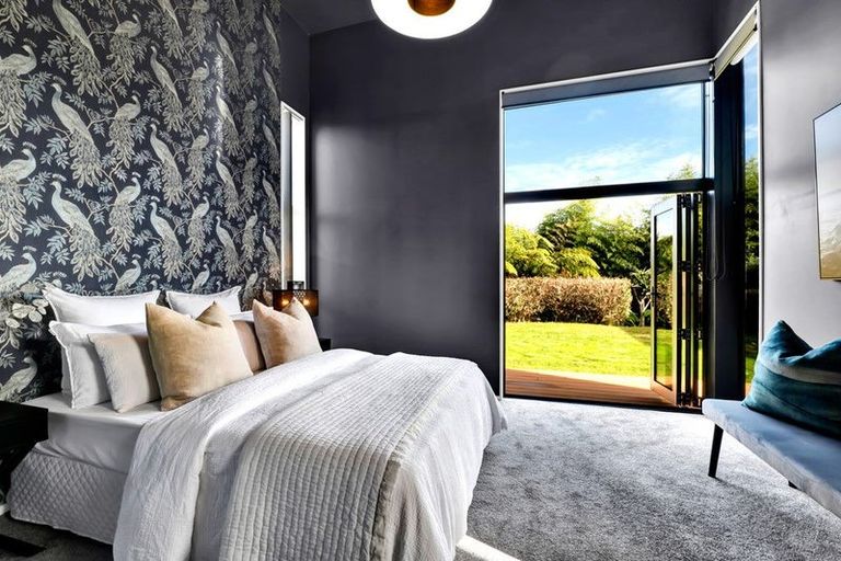 Photo of property in 82d Smart Road, Glen Avon, New Plymouth, 4312