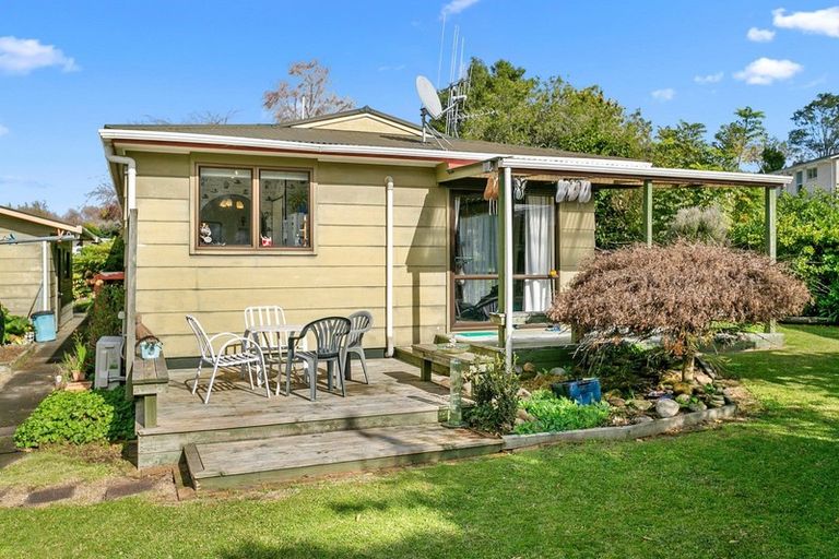 Photo of property in 11 Hillcrest Street, Tirau, 3410