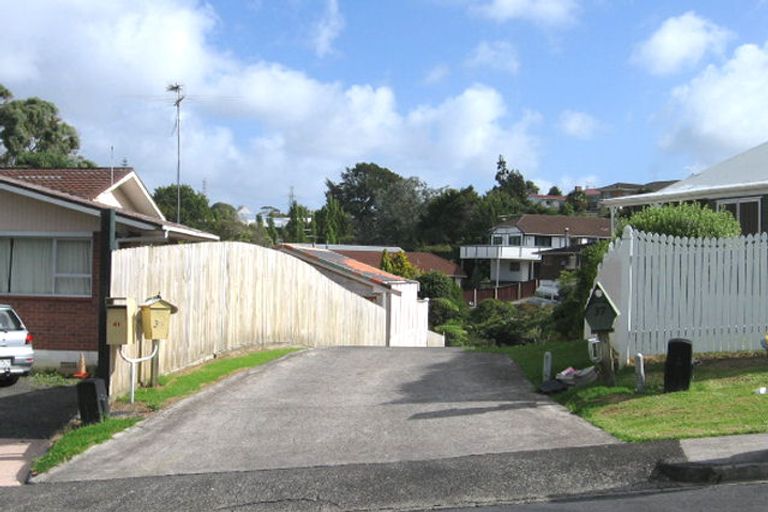 Photo of property in 37 Cyclarama Crescent, Massey, Auckland, 0614