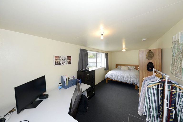 Photo of property in 21 Hanrahan Street, Upper Riccarton, Christchurch, 8041