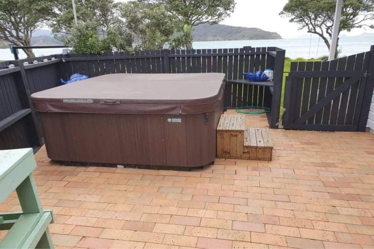 Photo of property in 1 Otautu Wharf Road, Colville, Coromandel, 3584