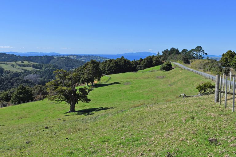 Photo of property in 128 Schollum Road, Big Omaha, Warkworth, 0985