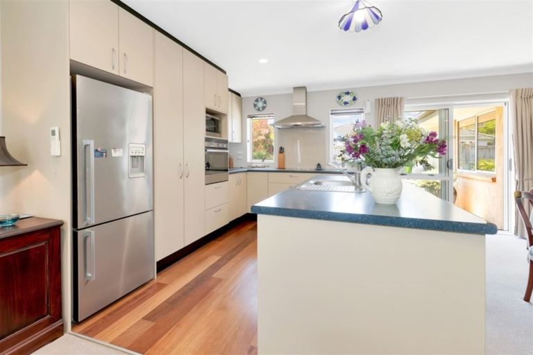 Photo of property in 17 Church Street, Amberley, 7410