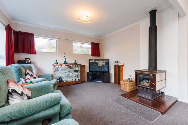 Photo of property in 17 Park View Avenue, Feilding, 4702