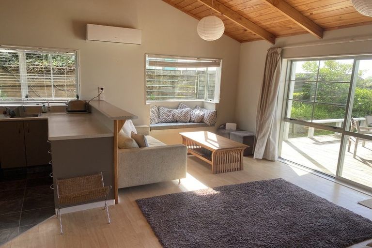 Photo of property in 279 Pukehina Parade, Pukehina, Te Puke, 3189