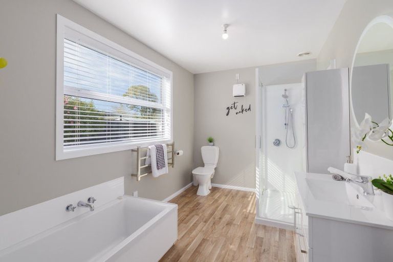 Photo of property in 40 Stapletons Road, Richmond, Christchurch, 8013