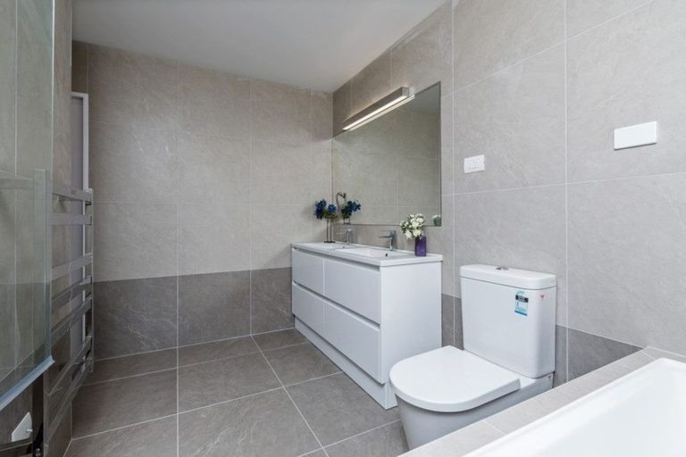 Photo of property in 29 Ascension Crescent, Orewa, 0931