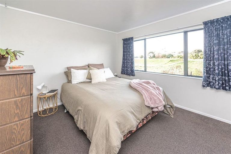 Photo of property in 15 Rangitatau Road West, Pakaraka, Wanganui, 4574