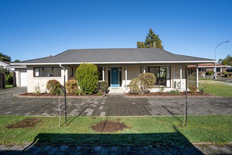 Photo of property in 10 Conrad Place, Leamington, Cambridge, 3432