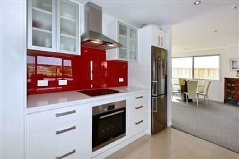 Photo of property in 39 Lakeside Drive, Pegasus, 7612