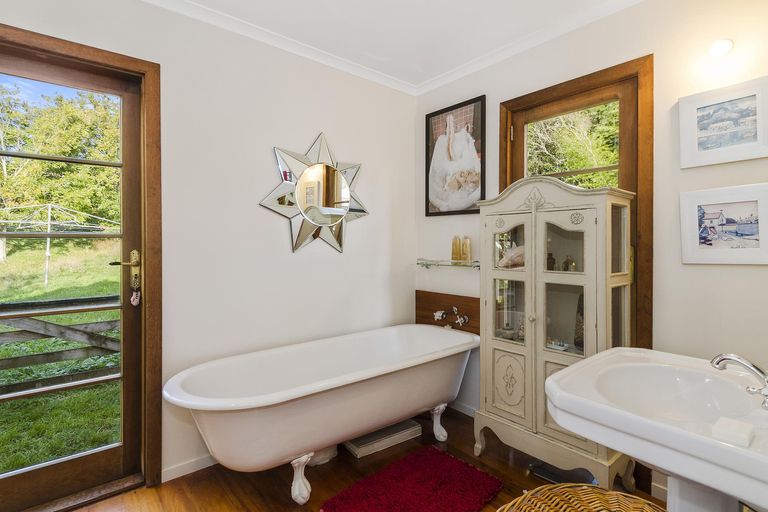 Photo of property in 67 Allen And Eyre Road, Onewhero, Tuakau, 2697