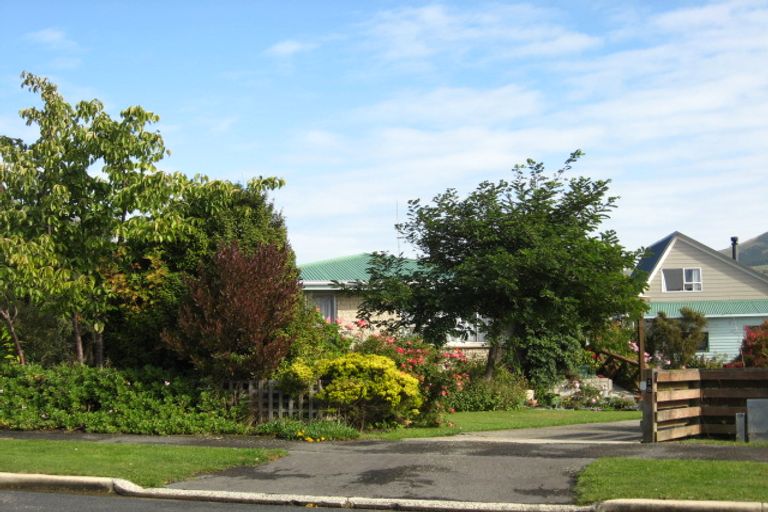 Photo of property in 20 Canberra Place, Waldronville, Dunedin, 9018