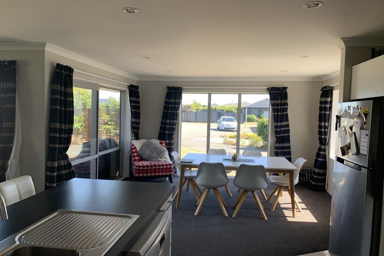 Photo of property in 9 Austen Place, Rolleston, 7614