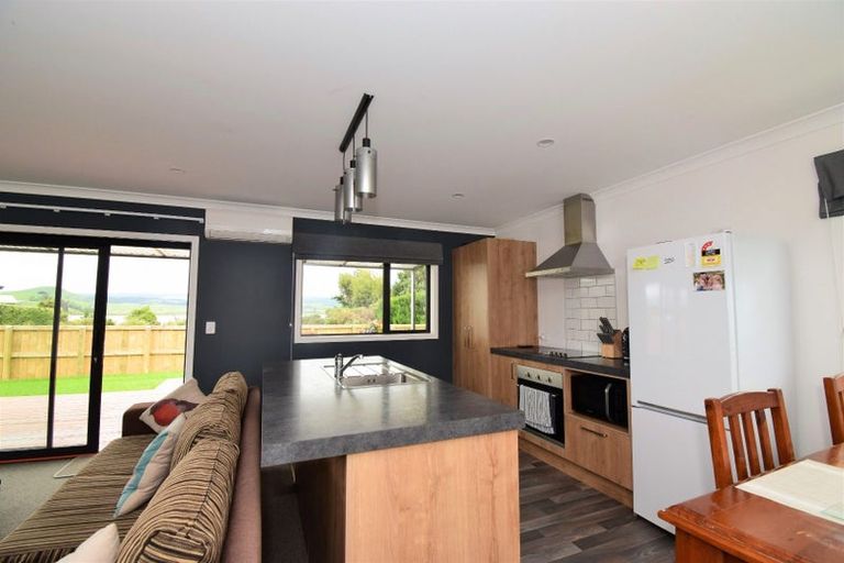 Photo of property in 5 Mallard Drive, Waihola, Outram, 9073