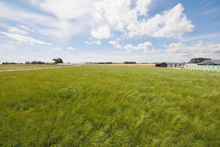 Photo of property in 16 Flygers Line, Milson, Palmerston North, 4478