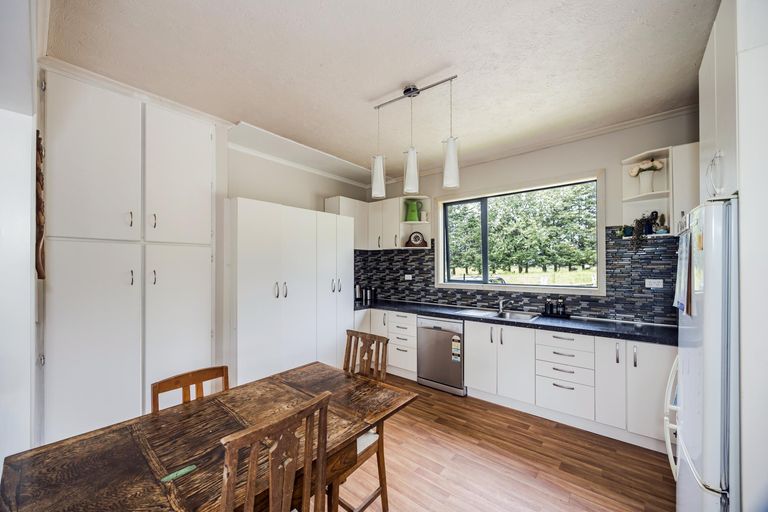 Photo of property in 37 Kennedy Road, Herbert, Oamaru, 9495