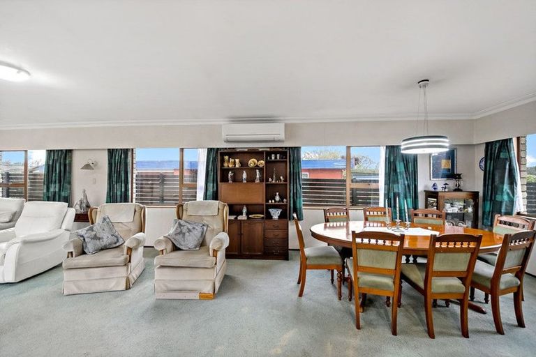 Photo of property in 122 Edinburgh Street, Pukekohe, 2120