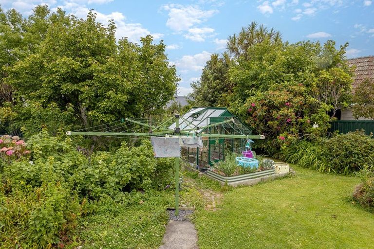 Photo of property in 5 Neidpath Road, Mornington, Dunedin, 9011