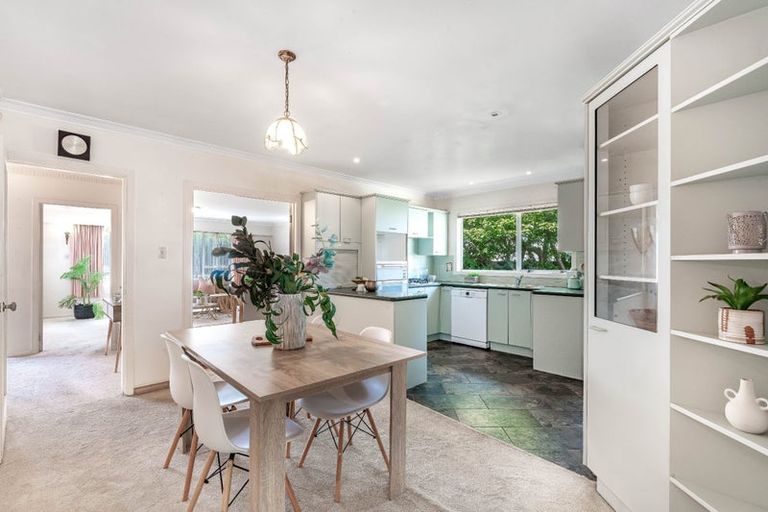 Photo of property in 244b Waiwhetu Road, Waterloo, Lower Hutt, 5011