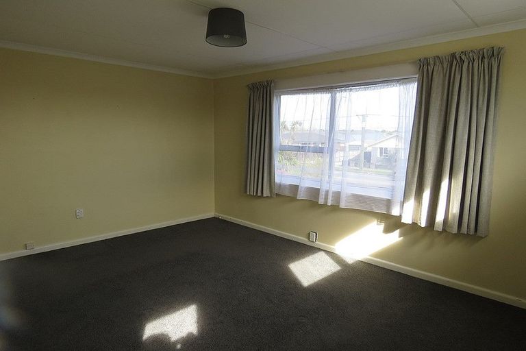 Photo of property in 106 Gilberthorpes Road, Hei Hei, Christchurch, 8042