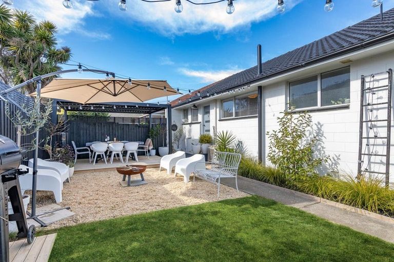 Photo of property in 84 Pacific Road, North New Brighton, Christchurch, 8083