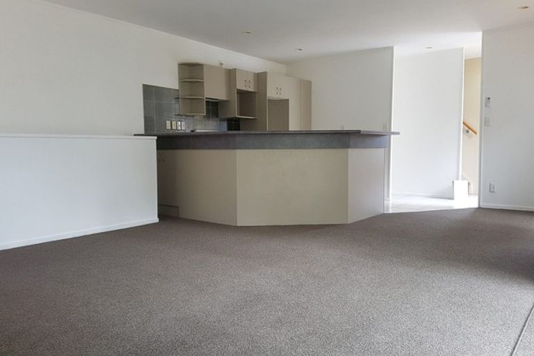 Photo of property in 820/12 Northcross Drive, Oteha, Auckland, 0632