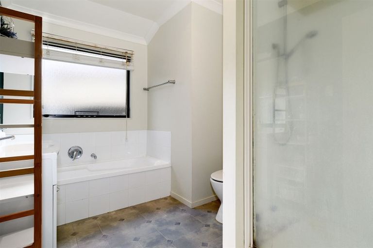 Photo of property in 19 Lisa Place, Brookfield, Tauranga, 3110