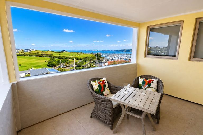 Photo of property in 58 Nautilus Drive, Gulf Harbour, Whangaparaoa, 0930