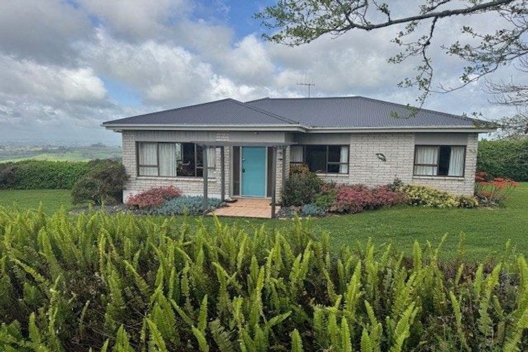 Photo of property in 418 Razorback Road, Pokeno, 2472