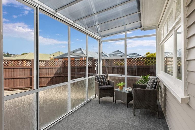 Photo of property in 18 Bowenvale Avenue, Cashmere, Christchurch, 8022
