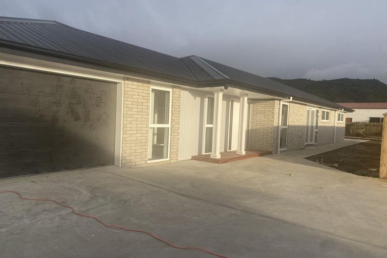 Photo of property in 32b Brandon Street, Featherston, 5710