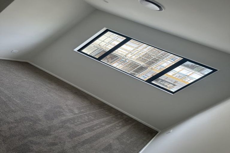 Photo of property in 79b Bond Crescent, Forrest Hill, Auckland, 0620