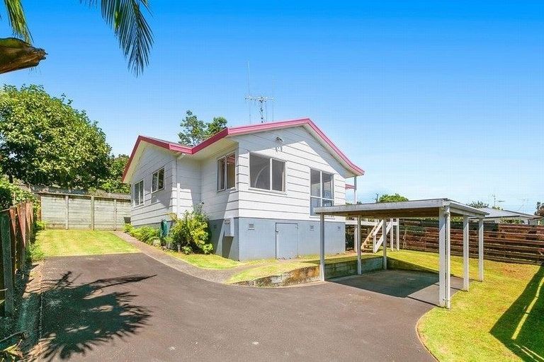Photo of property in 132a Sutherland Road, Brookfield, Tauranga, 3110
