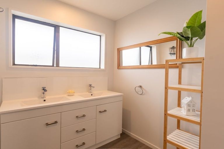 Photo of property in 68 Glencairn Road, Twizel, 7901