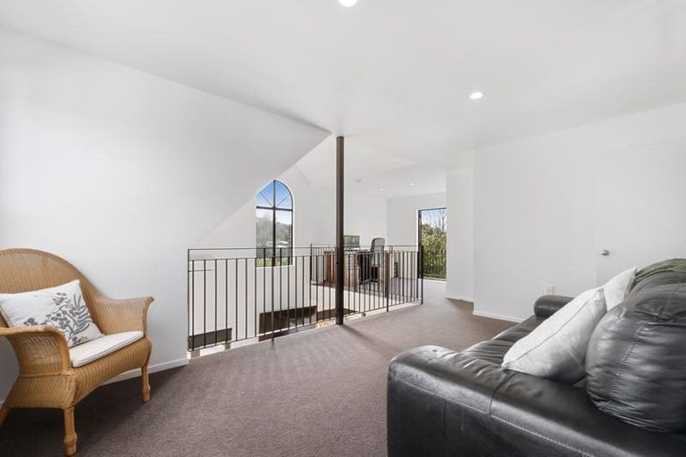 Photo of property in 42 Weza Lane, Kumeu, 0810