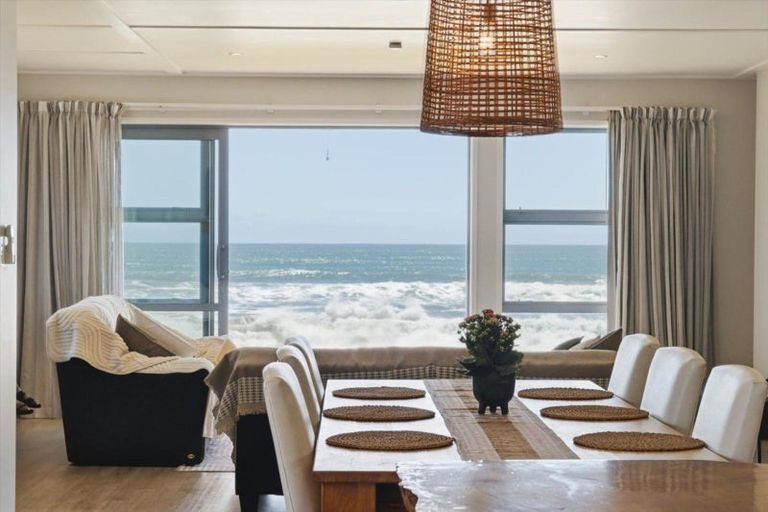 Photo of property in 211 Pukehina Parade, Pukehina, Te Puke, 3189