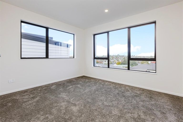 Photo of property in 43e Nelson Street, Howick, Auckland, 2014