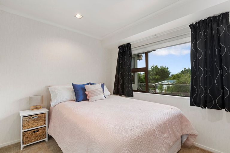 Photo of property in 15 Normand Place, Richmond Heights, Taupo, 3330