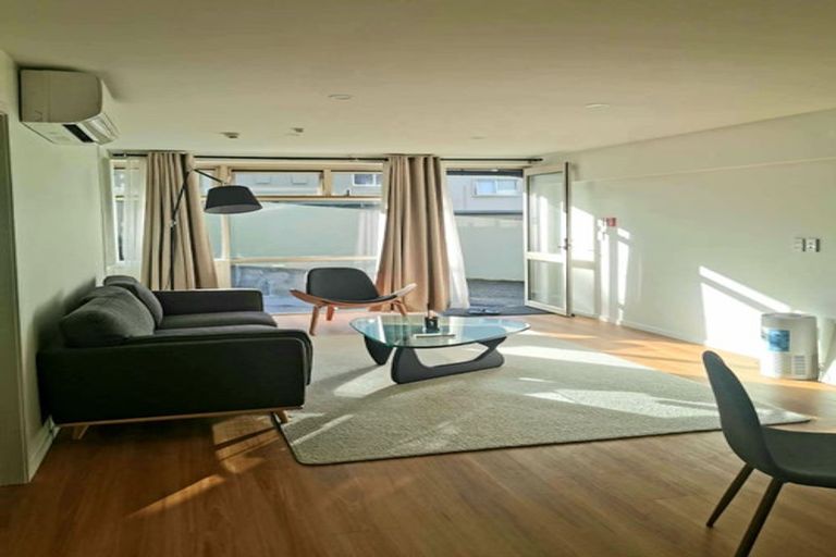 Photo of property in 18/270 Onewa Road, Birkenhead, Auckland, 0626