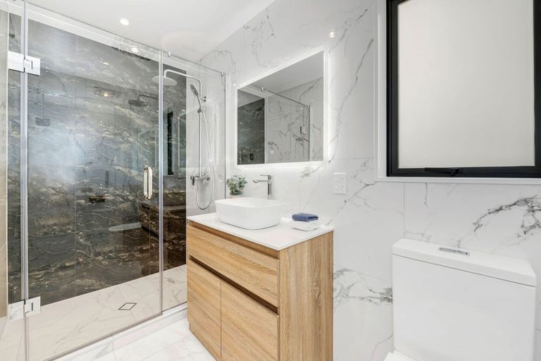Photo of property in 30 Adamson Road, Flat Bush, Auckland, 2019